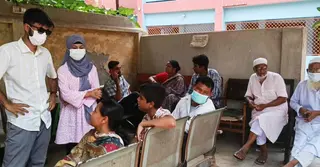 ভারতে করোনা সংক্রমণ: হিলি ইমিগ্রেশন চেকপোস্টে মেডিকেল টিম